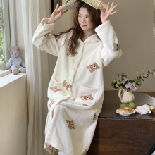 现货6369秋冬待产裙孕妇睡衣加绒加厚珊瑚绒保暖哺乳家居裙月子服