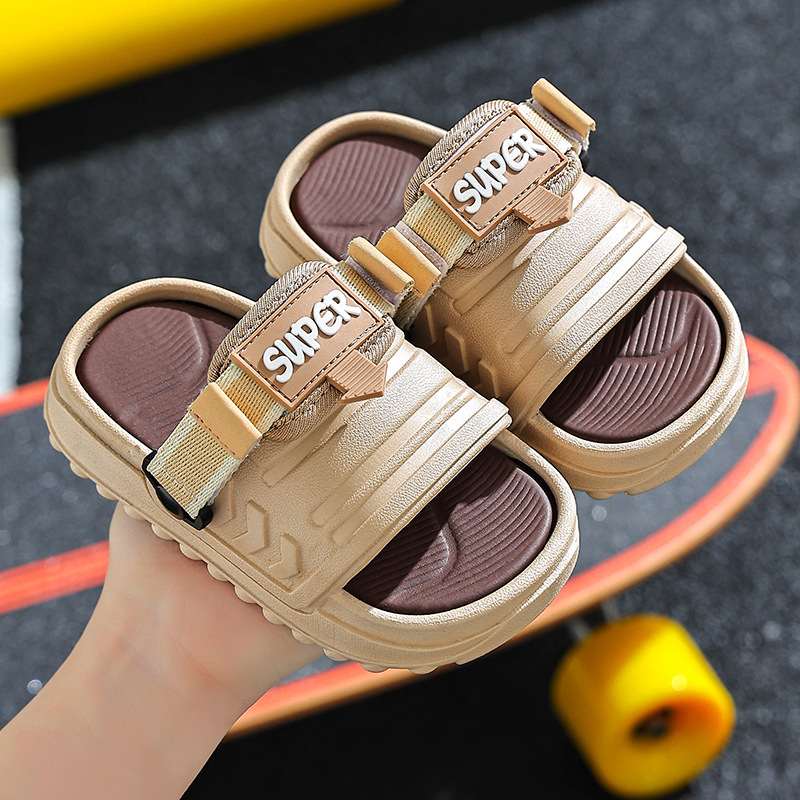 Sandalias y pantuflas para niños, sensación de mierda, niña, dibujos animados de verano, baño interior lindo antideslizante, zapatillas de suela blanda, zapatillas de bebé