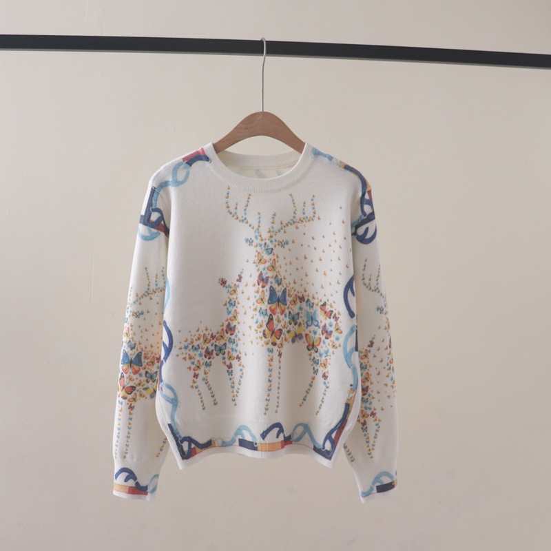 秋冬新款小鹿印花图案圆领长袖针织衫打底毛衣