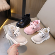 2025秋冬新款女童马丁靴儿童软底皮短靴小中童低筒短靴女童靴子