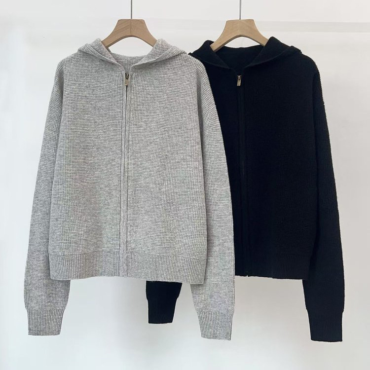 Niche Designer Autumn New Style Simple Waffle Hooded Zip-Up Sweatshirt with a Relaxed Feel, Soft Cashmere Cardigan Niche Designer Autumn New Style Simple Waffle Hooded Zip-Up Sweatshirt with a Relaxed Feel, Soft Cashmere Cardigan