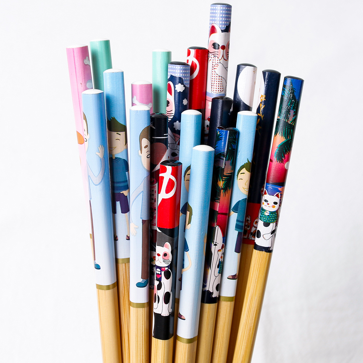 Palillos de bambú para el hogar al por mayor de dibujos animados macaron color de alto valor lindo 24cm comida dividida una persona, palillos 5 pares caja de regalo