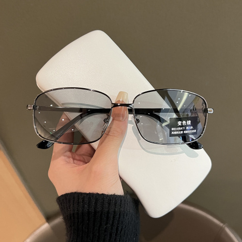 Photographic color-changing sunglasses for men, driving sunglasses for men, retro fishing driving polarized sunglasses, large face slimming