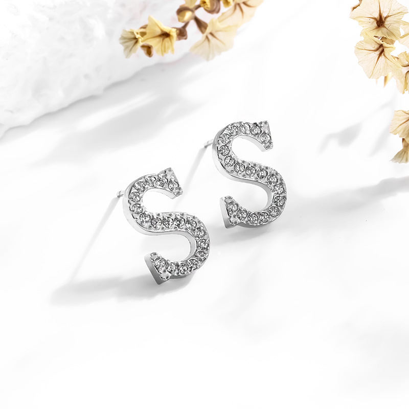 1 Pair Quantity 1 Pair Simple Style Letter Inlay Titanium Steel Zircon Ear Studs