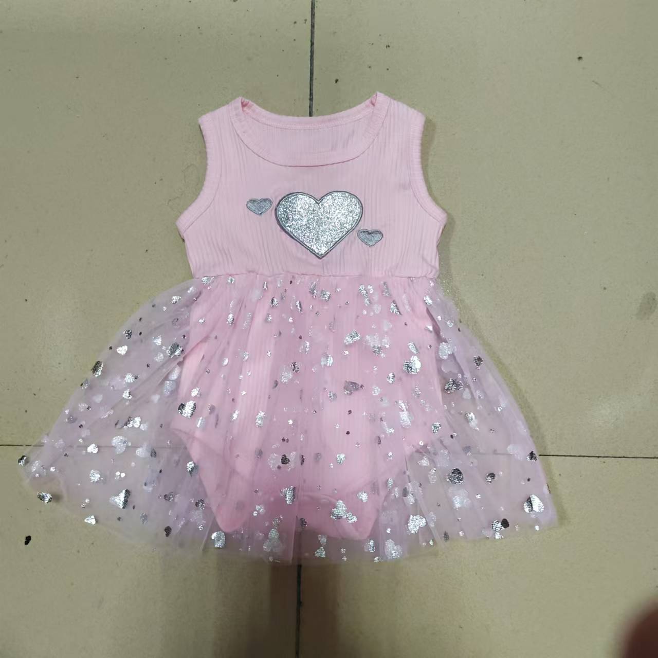 국경 간  소녀 메쉬 스팽글 사랑 민소매 옷 E2506