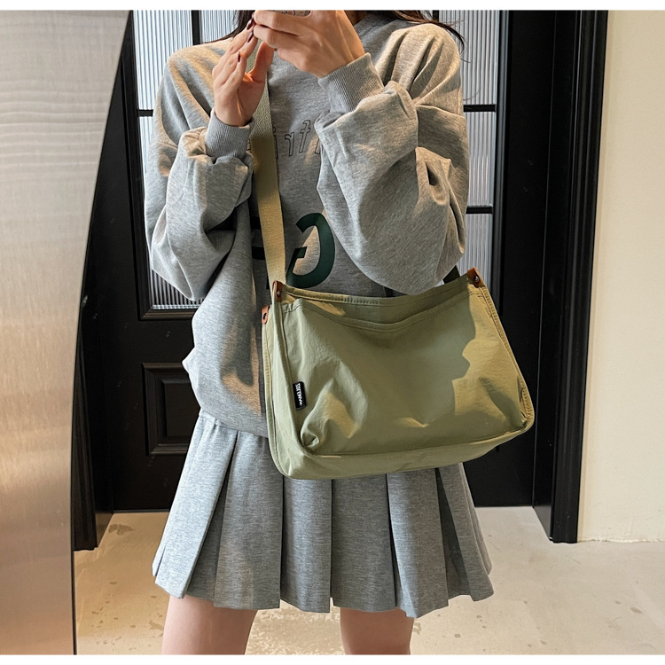 Canvas bag for women, large capacity, new Spring/Summer 2025, simple and versatile, single-shoulder crossbody bag, casual tote bag for school undefined