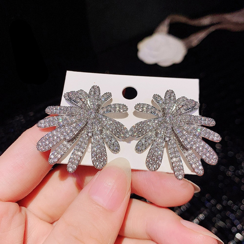 High-end Zircon Stud Earrings For Evening Party Sparkle_voghion.com