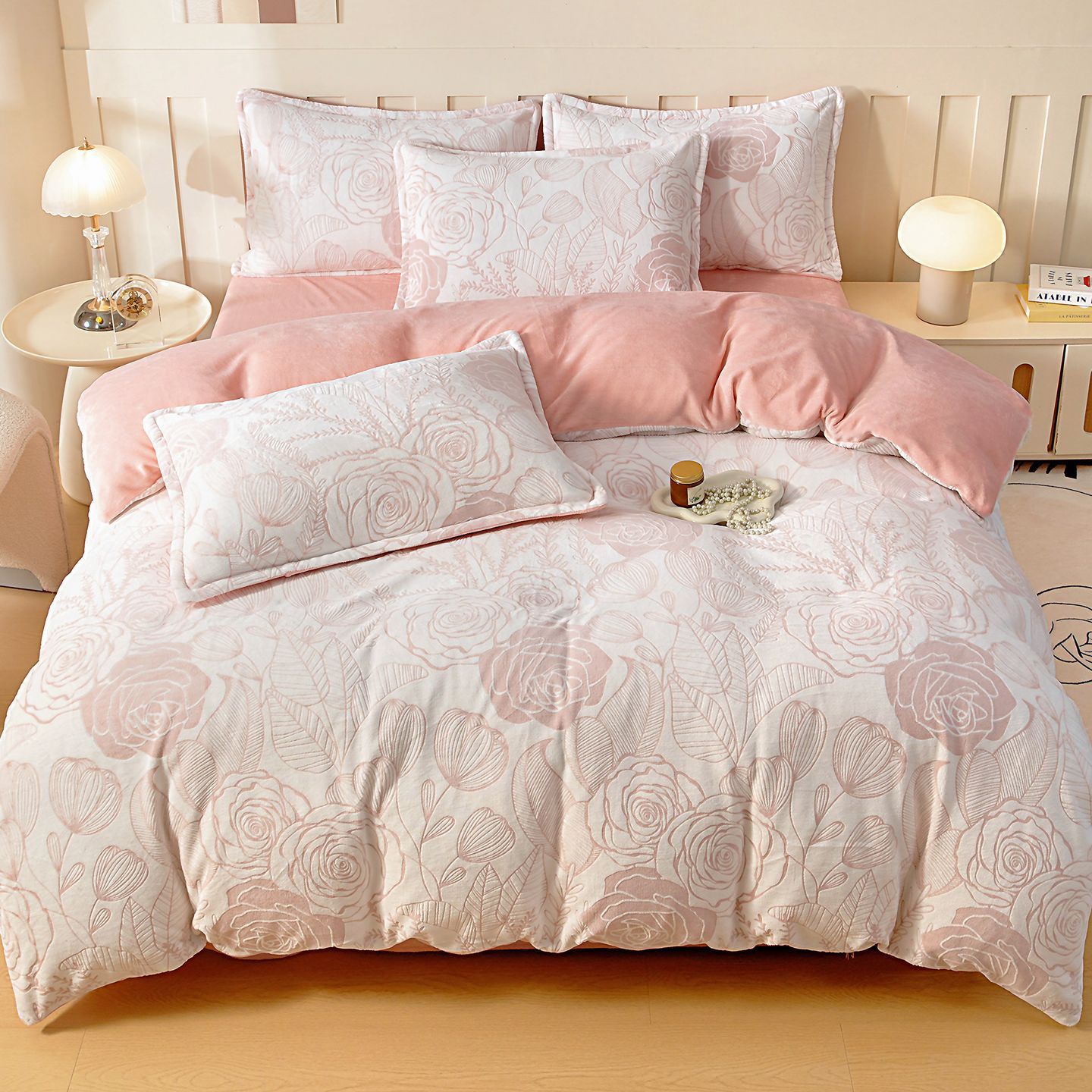 2025 nuevo invierno leche cama de terciopelo de cuatro piezas más terciopelo tallado flange sábanas de terciopelo de coral set de tres piezas