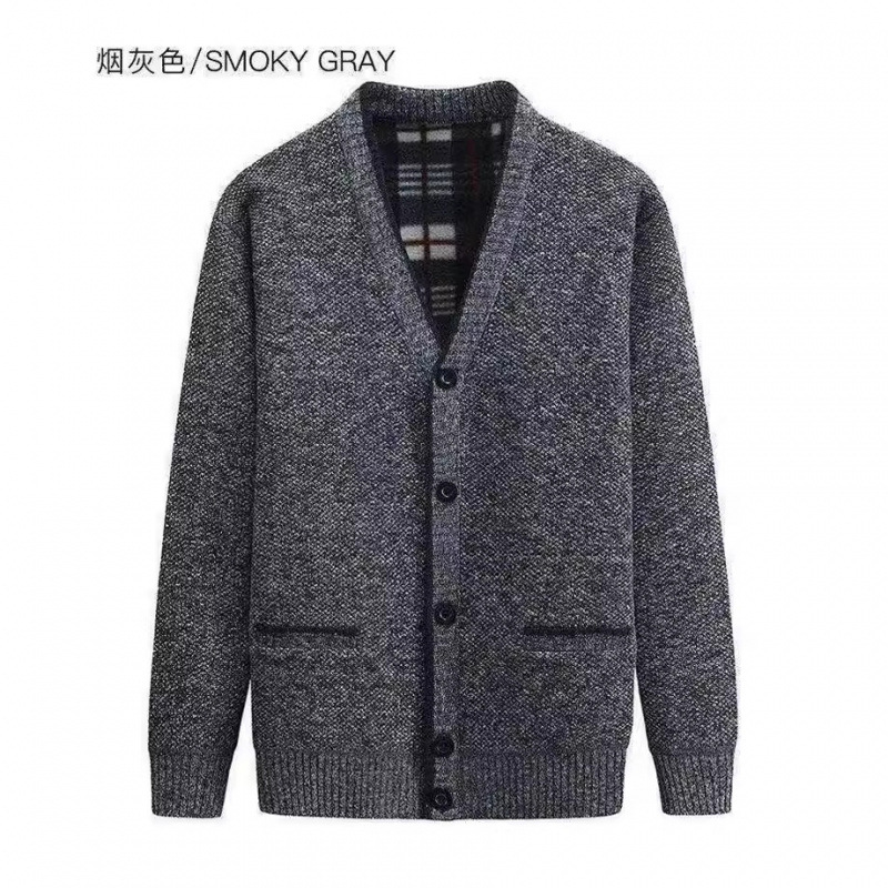 Comercio exterior profesional al por mayor invierno hombres de mediana edad más suéter de terciopelo cárdigan grueso con cuello en V para padres de mediana edad y ancianos
