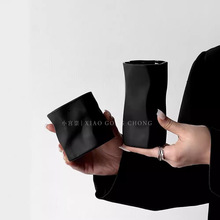 高级感磨砂黑玻璃杯ins不规则个性家用水杯高颜值饮料杯果汁杯子
