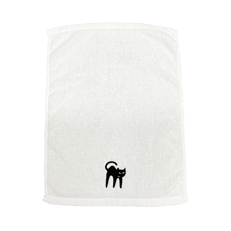 chaton blanc / 32*45cm