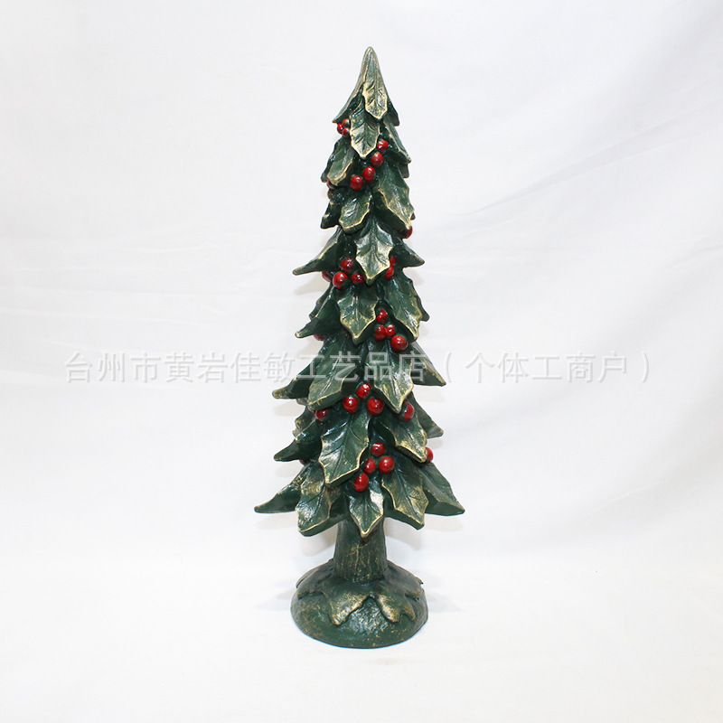 アマゾンの人気クリスマスの祝日にクリスマスツリーの樹脂を飾って、家庭の赤い果物の工芸品を飾っています。|undefined