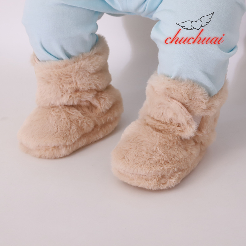 新生儿毛绒脚套冬季加厚加绒婴幼儿软底步前鞋保暖毛毛宝宝学步鞋