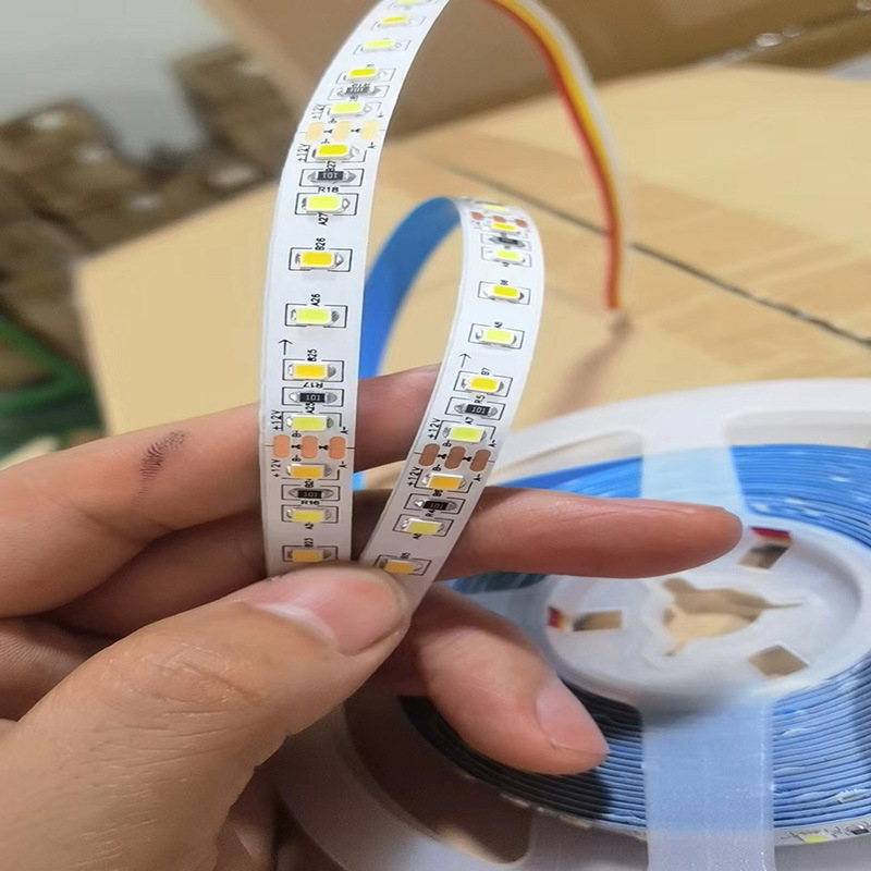 뜨거운 판매 LED 램프 더블 컬러 온도 캐비닛 침대 옆 테이블 낮은 전압 24V 가정용 라이트 바 2835 램프 구슬 거실 분위기 램프