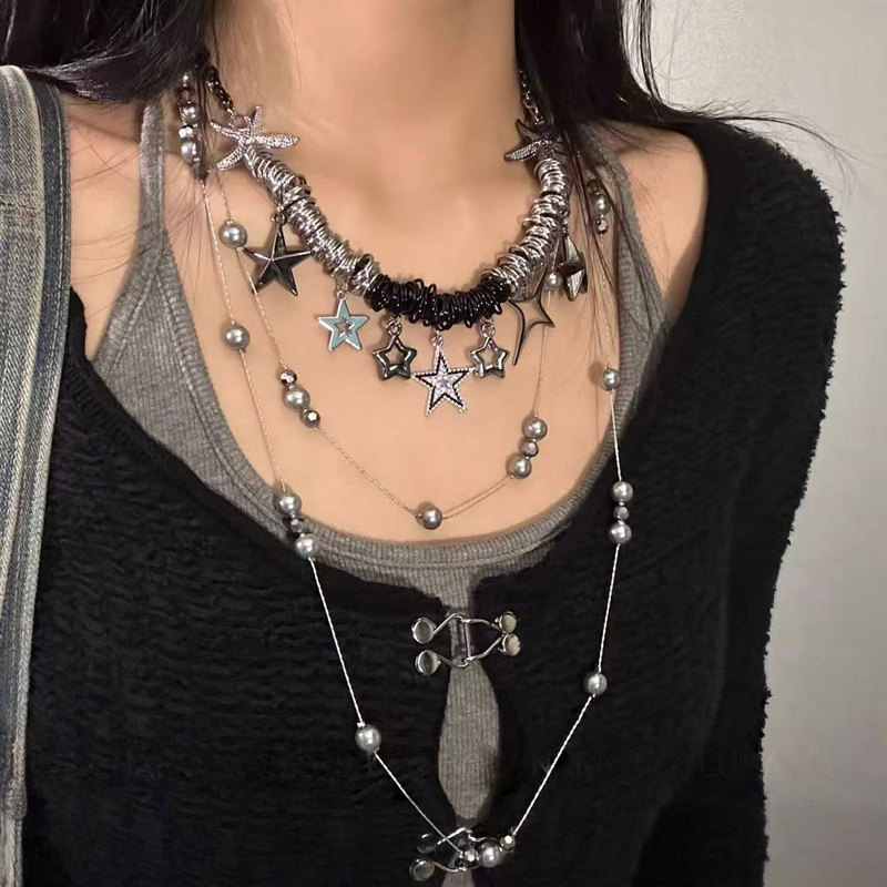 Hot Girl Y2K Subculture Star Transparent Gravel Tassel Choker Necklace Female Niche Design Clavicle Chain Trend