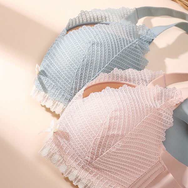 Lace latex supporting breathable underwear