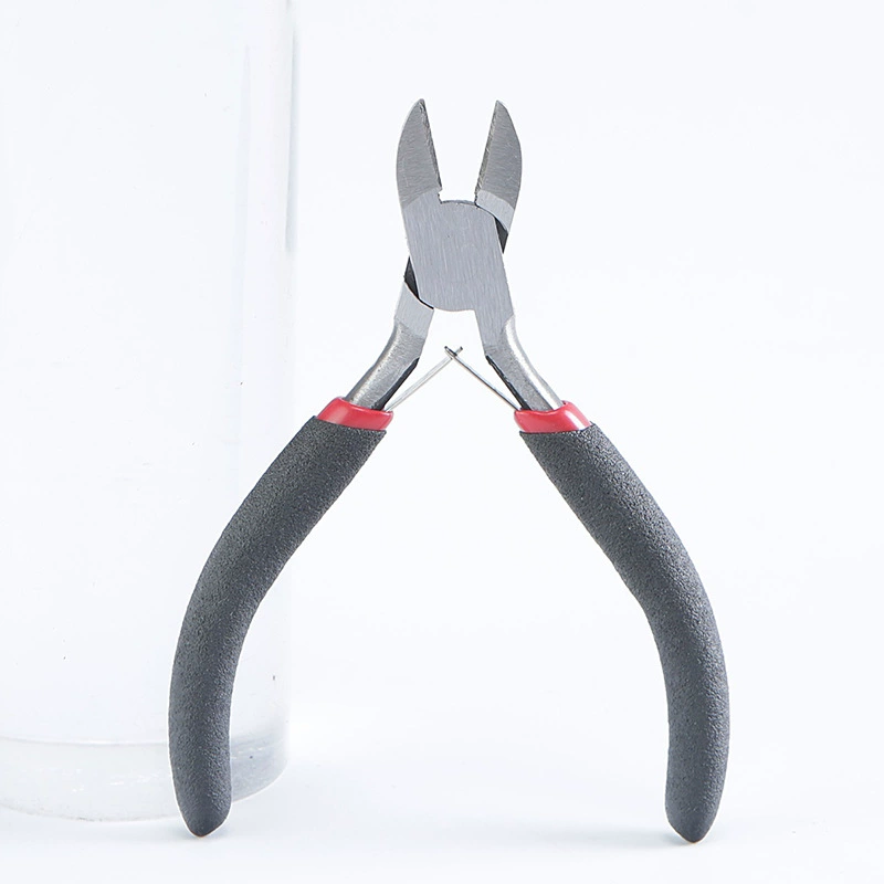 Zhi's Hardware Pliers, small scissors