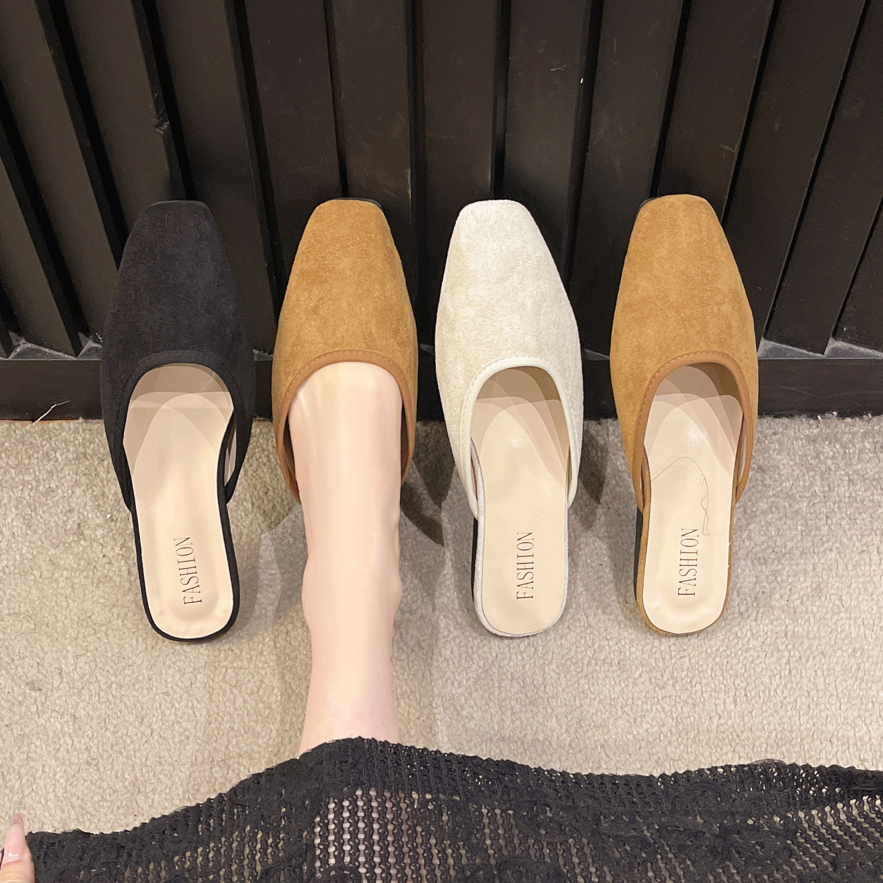 Retro low summer sandals square toe flat
