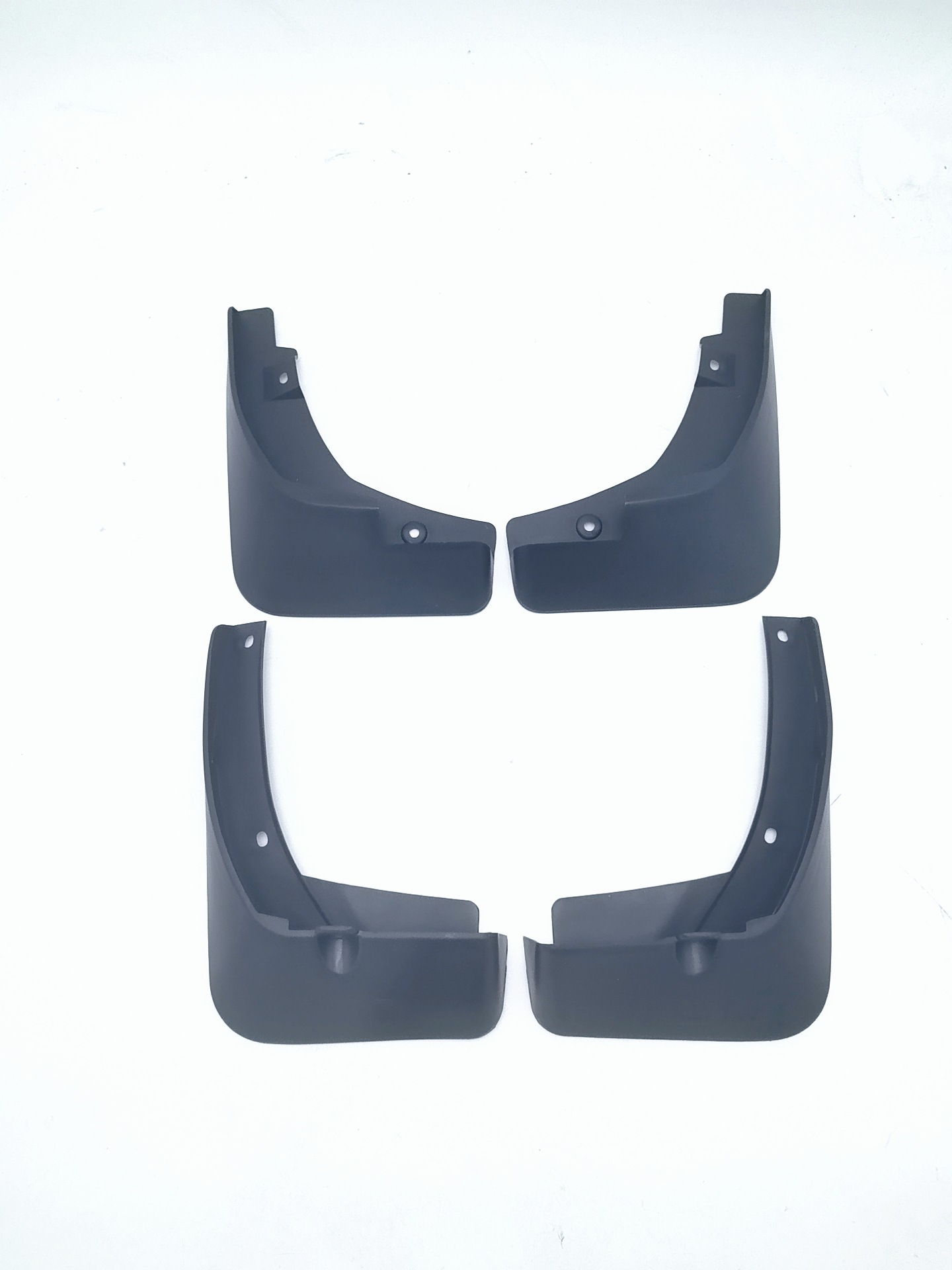 Aplicable a la copa de oro F50 para el comercio exterior transfronterizo guardabarros de automóviles fabricantes de modificación directa de una pieza de generación