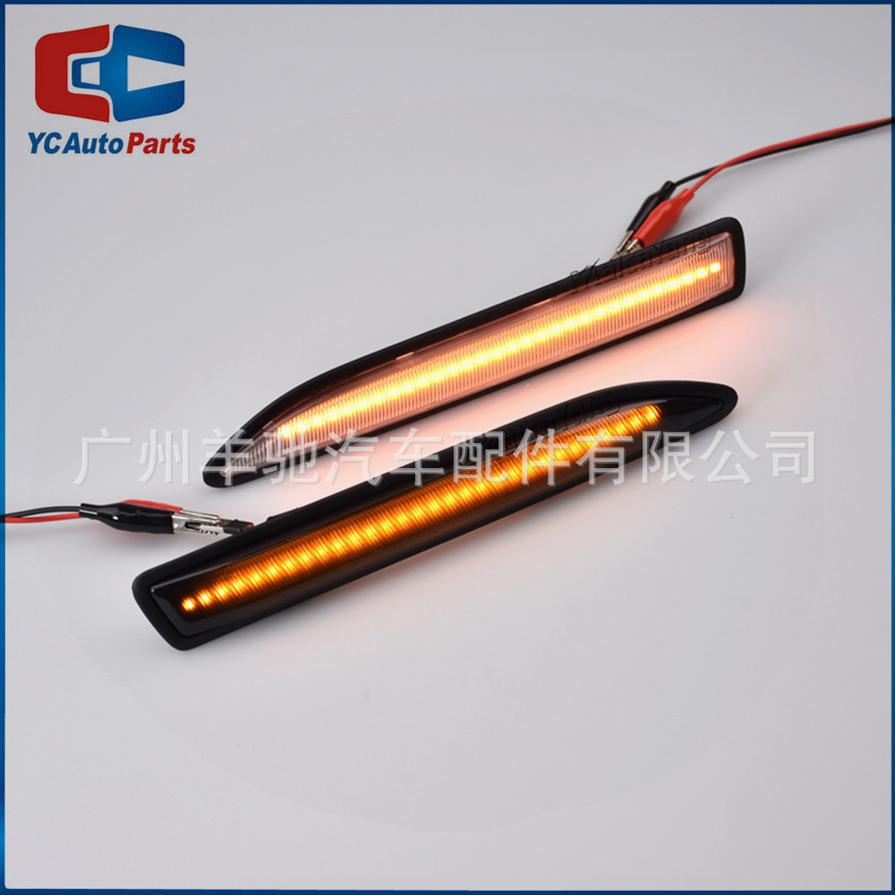 Para Ford Mondeo Mondeo MK4 Modificado LED Leaf Panel Light Flujo de agua Ala lateral Luz de dirección