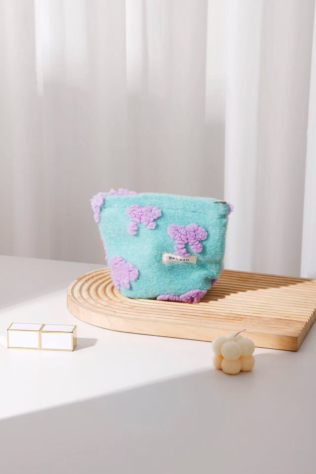 민트 그린 트럼펫