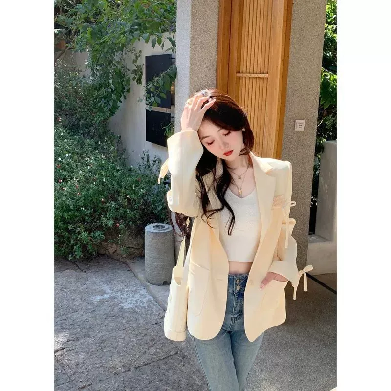 Классический пиджак масляного желтого оттенка, широкая цветовая палитра, оверсайз, свободный крой