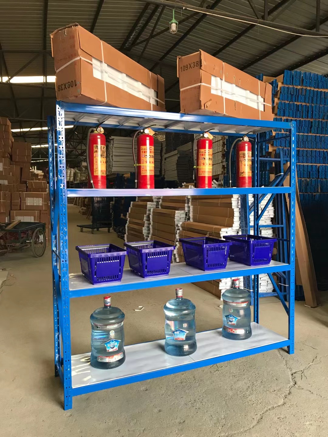 Estanterías de almacenamiento para almacenes, estanterías de almacenamiento de cuatro niveles, estanterías de hierro, almacenes, almacenamiento para oficinas en casa, estanterías de entrega rápida de múltiples niveles con capacidad de carga.