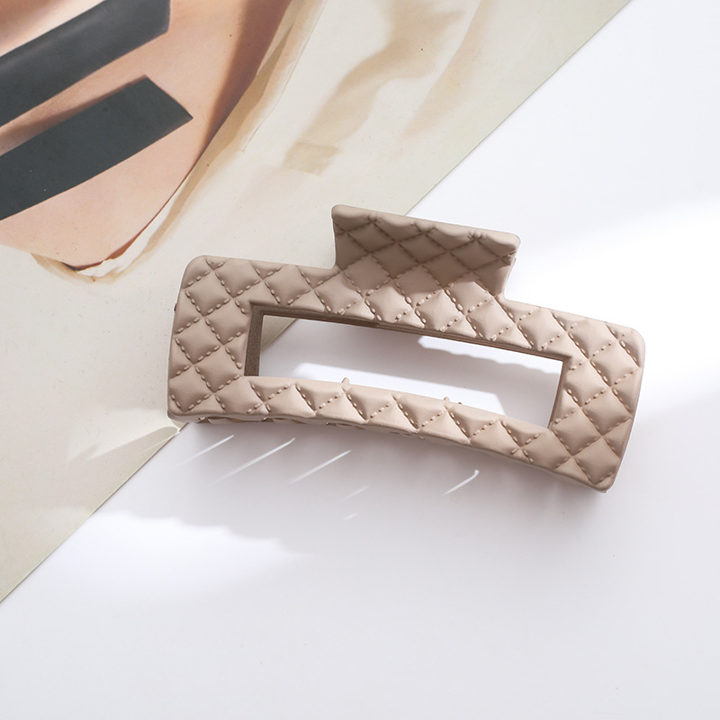 Agarre de pelo helado transfronterizo color de caramelo Cabeza trasera simple clip de pelo grande clip de tiburón de baño updo accesorios para el cabello al por mayor