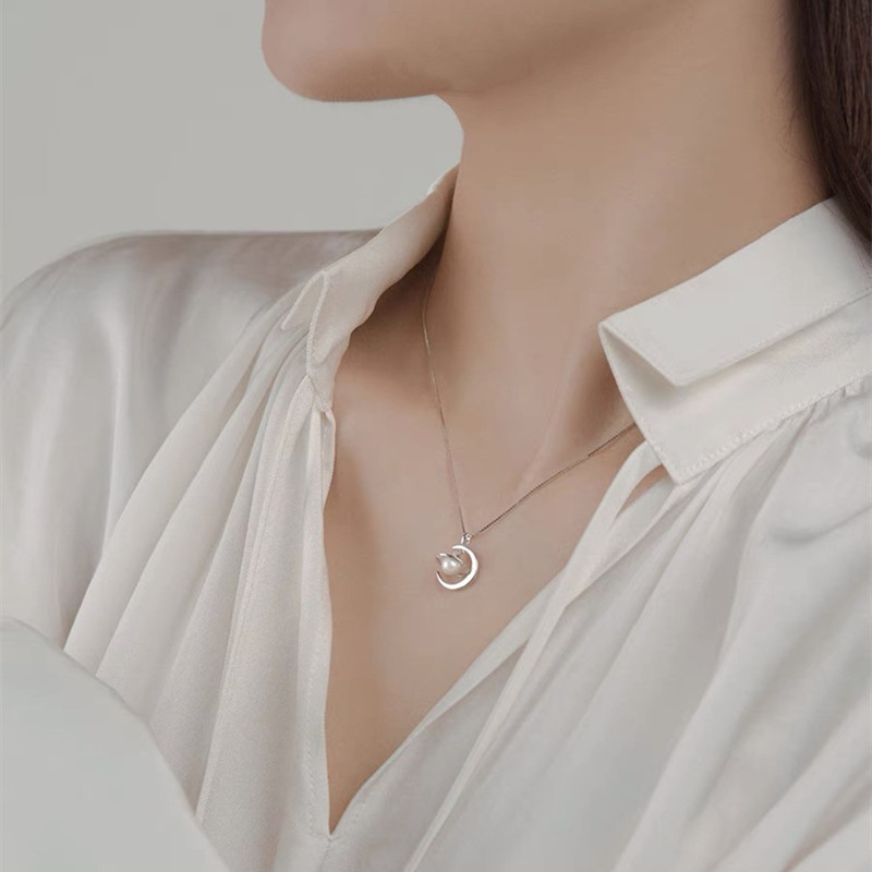 Holiday, Daily Occasion 925 Sterling Silver Material Solid Color Pattern 925 Sterling Silver Pearl Inlay Solid Color Pendant Necklace