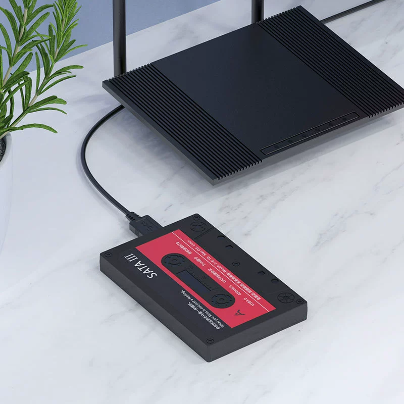 Cross -border 2.5 -inch hard disk box USB3.0 to SATA tape appearance classic mobile hard disk box