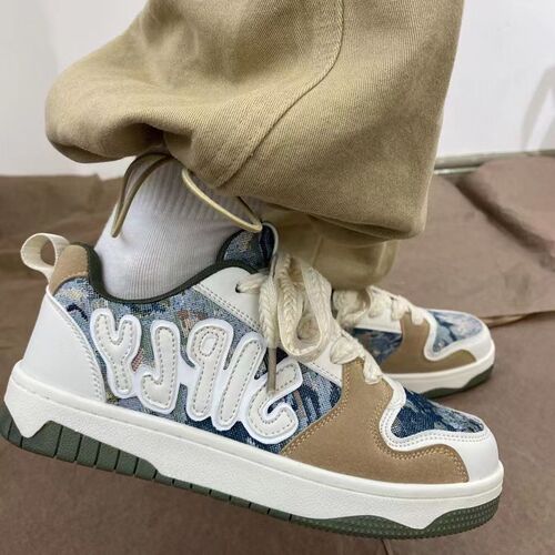 National trend ins Hong Kong style niche letter design moral training shoes men's chic retro cashew flower couple sports skateboard shoes