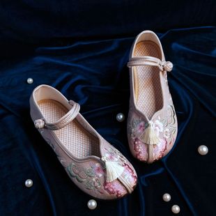 New Ethnic Style Embroidered Shoes Old Beijing Cloth Shoes Women's Round Toe Comfortable Square Dance Flat Shoes Tassel Tea Clothing Shoes
