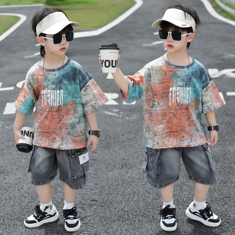 8098 traje de manga corta para niño vestido de verano de dos piezas para niño guapo 2025 nuevos pantalones cortos para niños ropa de verano marea