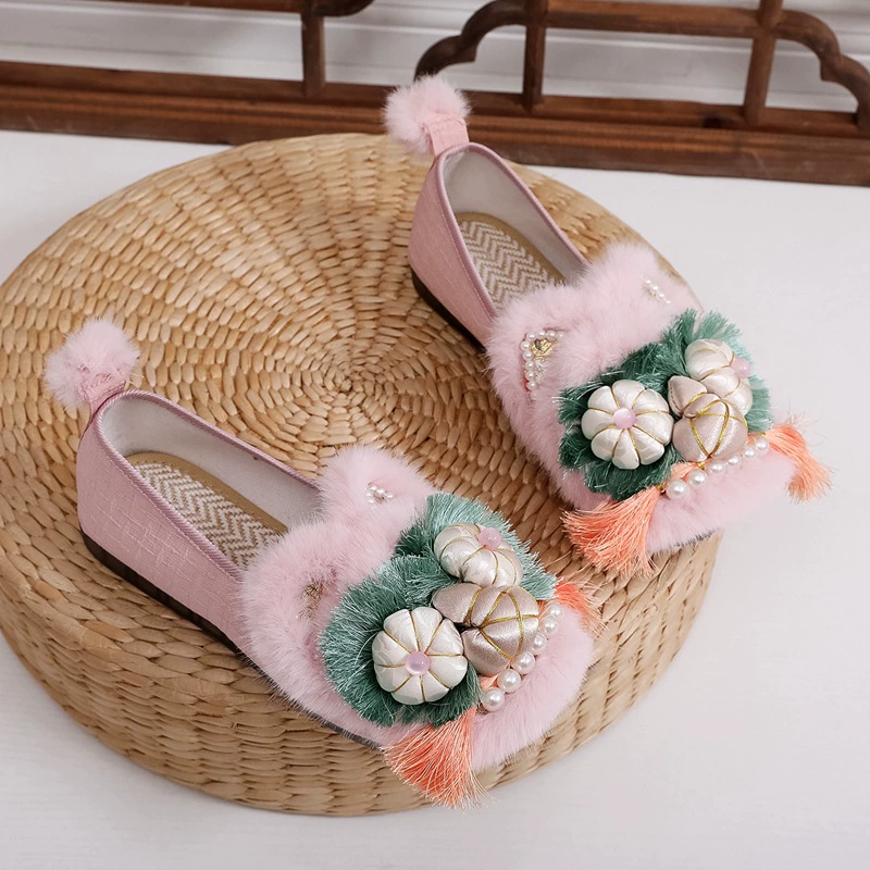 2025 тигровая обувь новая чистая ручная работа для взрослых обувь с мягкой подошвенной одиночной обувью ручной работы ретро новая китайская вышитая обувь