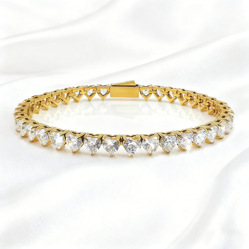 Titanium Steel Tennis Bracelet Flashing Love Zircon Hand Bright and Exquisite Elegant Sweet Lady Style Bestie Bracelet for Women