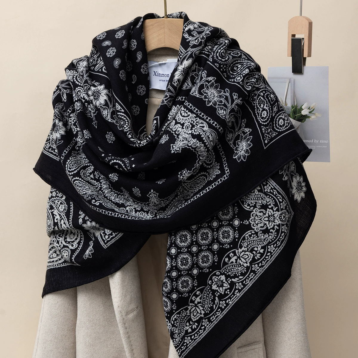 Black woolen winter scarf, keep warm fashionable cloak, high-quality style, wholesale
