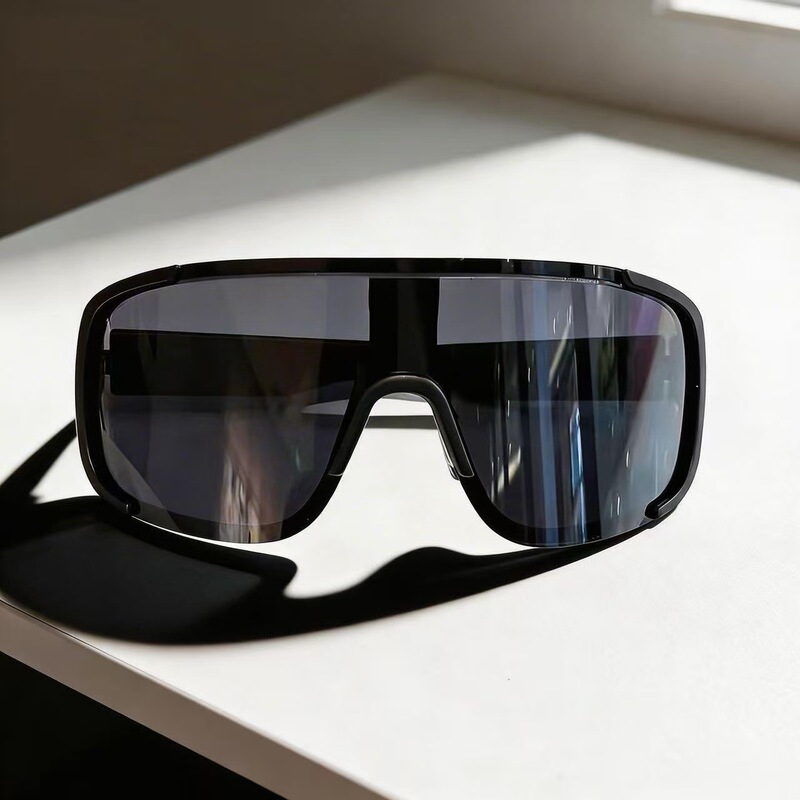 Outdoor Sun Protection and Windproof Cycling Sunglasses for Women, Sports Anti-Uv Sunglasses for Men, Fashionable and High-End Goggles