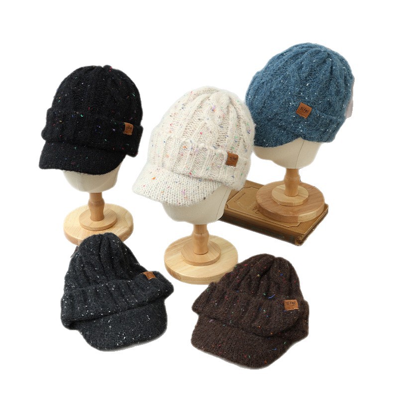 Japanese Style Versatile Colorful Sequin Duckbill Cap Autumn Winter Outdoor Casual Thickened Warm Ear Protection Face_voghion.com