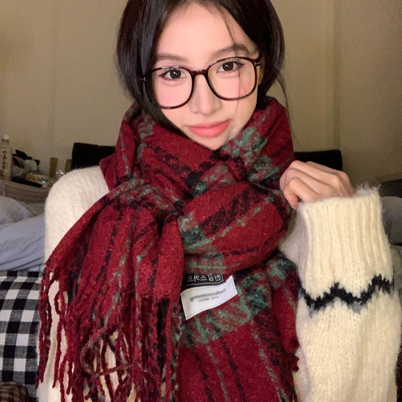 Écharpe à carreaux en cachemire d'hiver, châle chaud polyvalent à pompon pour femme, couleur contrastée pour couple, écharpe pour étudiante_voghion.com