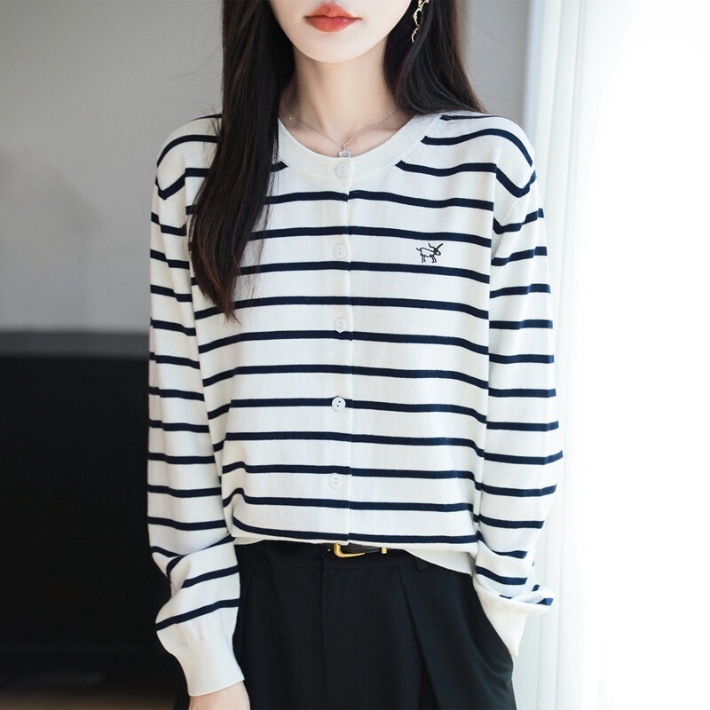 Pure cotton round-neck striped knit cardigan for women, 2026 spring/summer new collection, color-blocked striped embroidered lambswool-style outerwear, women's top Pure cotton round-neck striped knit cardigan for women, 2026 spring/summer new collection, color-blocked striped embroidered lambswool-style outerwear, women's top