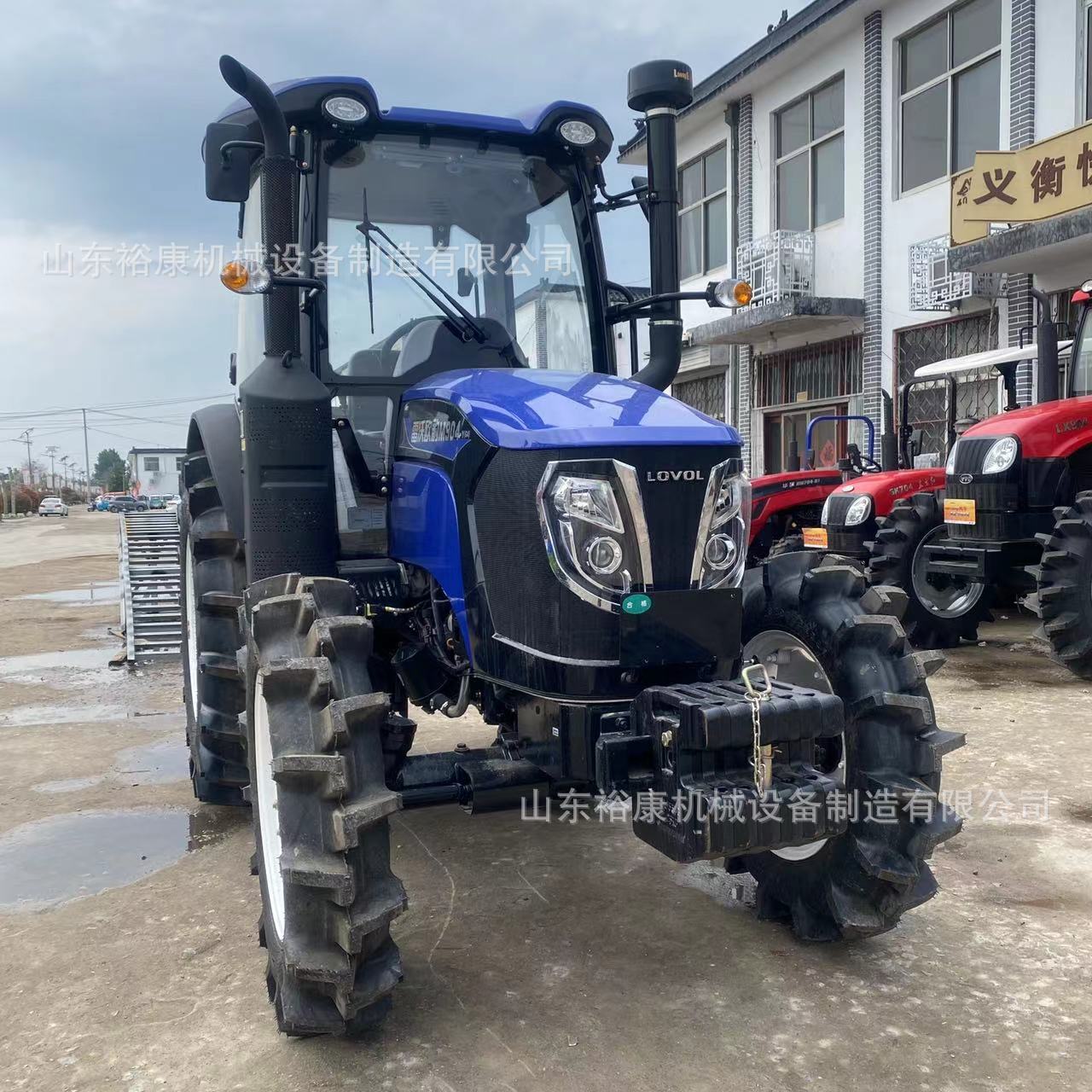 雷沃904-Y(G4)农用四驱拖拉机空调12+12梭式换档90马力犁地旋耕机