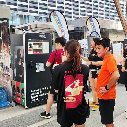 Máquina vendedora de batidos de proteínas comerciales, mezcla independiente, limpieza automática, soporte para múltiples métodos de pago