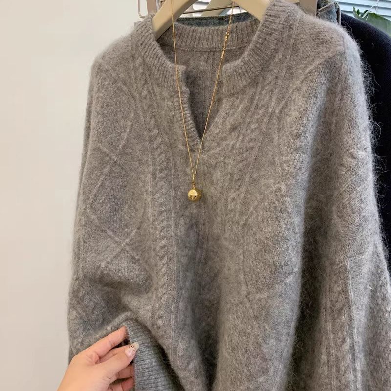 New Style Gray Collar Twist Pullover New Shirt Top Summer Lazy Style New Style Inner Sweater Bottoming Shirt New Style Gray Collar Twist Pullover New Shirt Top Summer Lazy Style New Style Inner Sweater Bottoming Shirt