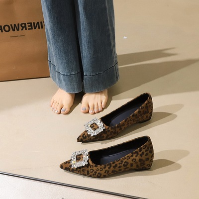 9121-K90 French pointed single shoe for women, flat bottomed leopard print rhinestone square buckle suede, with increase