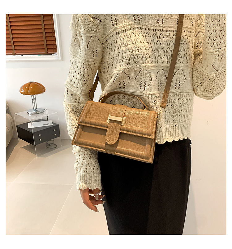 Small square bag women's bag 2024 new high-end bag crossbody bag decorative bag Hong Kong belt shoulder handbag_voghion.com
