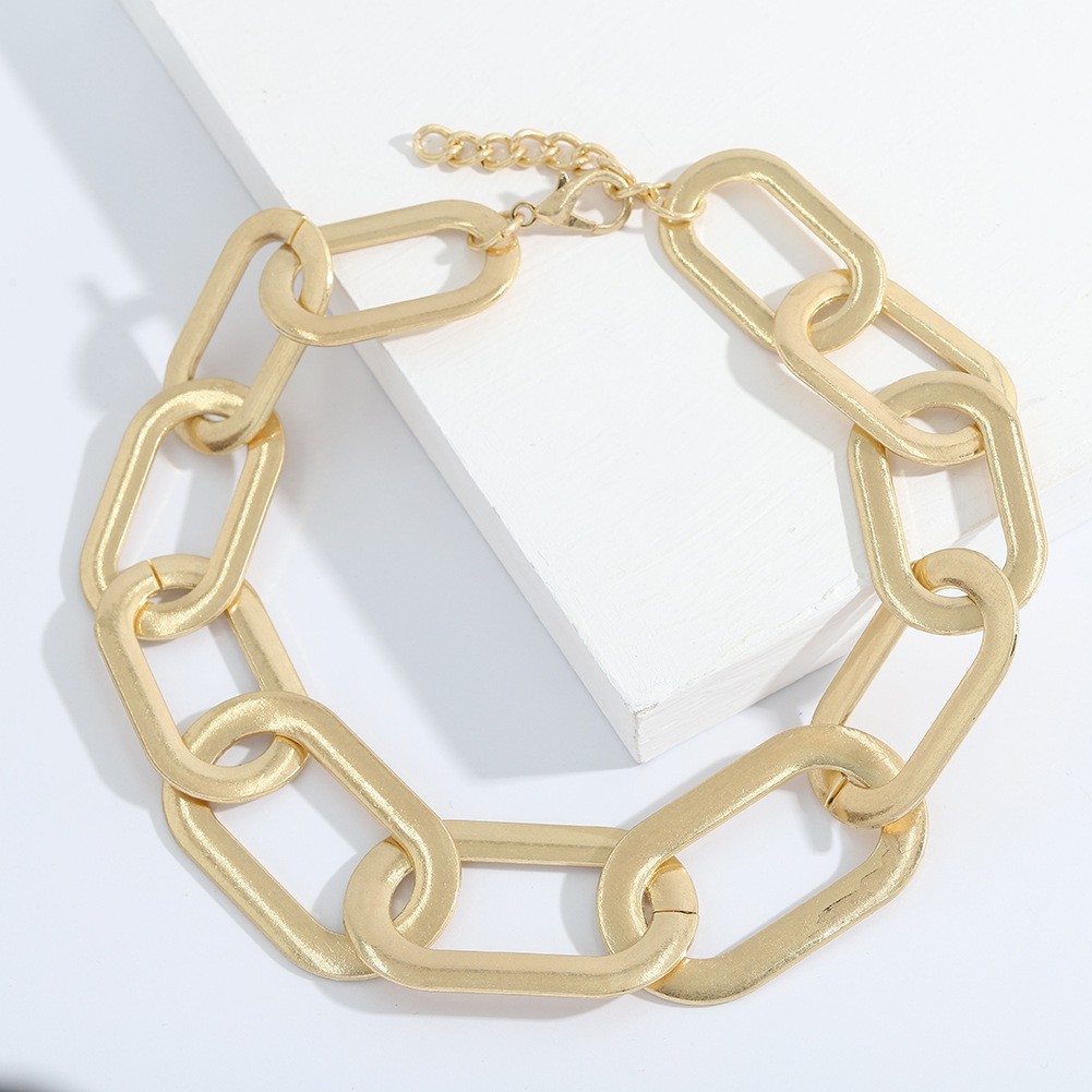 Holiday, Daily Occasion Alloy Material Simple Style Classic Style Snake Alloy Choker Wholesale