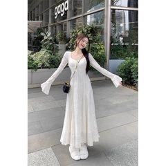新中式加绒加厚连衣裙女秋冬2025新款温柔风收腰显瘦蕾丝长袖长裙