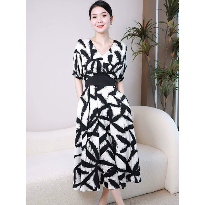 Юбка женская лето 2025 новая суперпопулярная для фигуры груша элегантное и изящное платье-миди, скрывающее живот