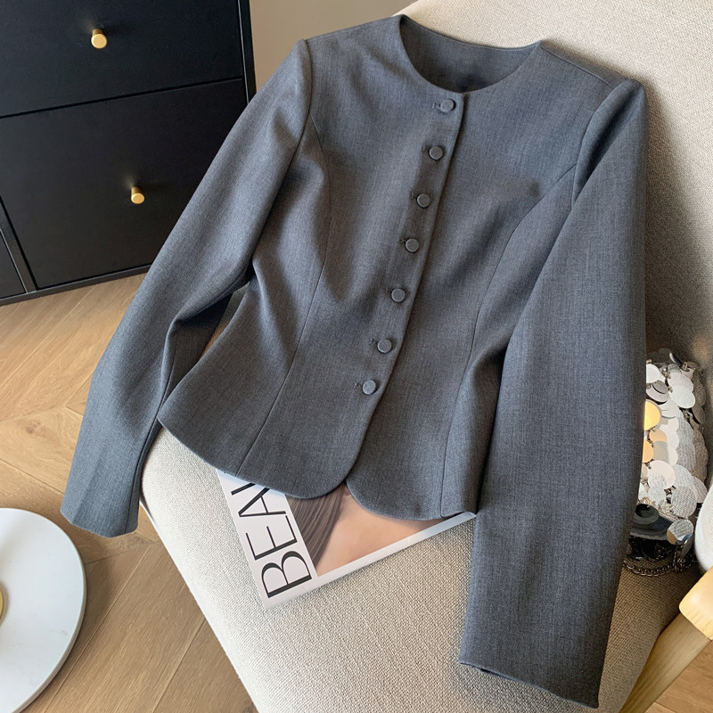 Pre-sale: Elegant and sophisticated long-sleeved top for autumn, featuring a retro and fashionable French style, a slim-fit design, and a professional blazer look