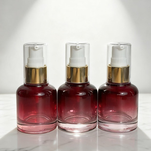 ���Sֱ��20�����^��ɫ늻��X��������Һ�ð������F�۵�Һ���^